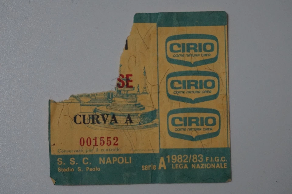 Biglietto Napoli Udinese Stadio S. Paolo Calcio 1982-1983 - Immagine 1 di 1