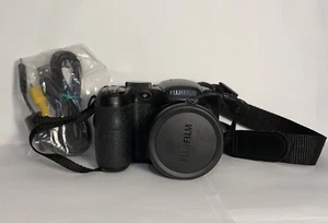 Fujifilm FinePix S1800 12MP Digital Camera~Black~ Tested Working - Picture 1 of 13