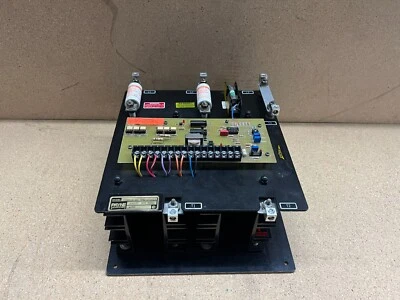 Payne Engineering 18EZ-2-80, Controle de Energia SCR Zero-Fire, 3 Ph, 240 VCA, 80 A - Imagem 1 de 4