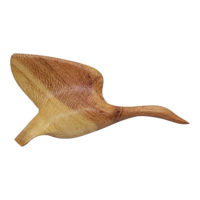 Broche broche de solapa de pájaro de madera tallada a mano pato ganso volando firmado madera hecho a mano Foto 1 de 4