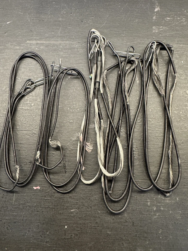 Prime CT-3 OEM Bowstring Set String Black/Silver Cables All Black - Image 1 of 1