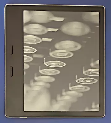 **No Ad** Kindle Oasis 10th Gen 7 Inch  - 32gb Gold -Excellent - Image 1 of 2