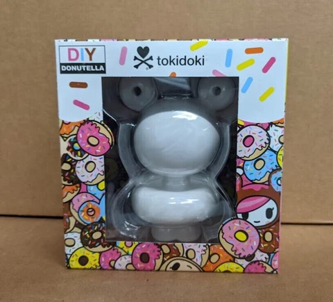 Tokidoki DIY Donutella Plain White Art Sculpture Toy 5" Figure Do It Yourself Cover