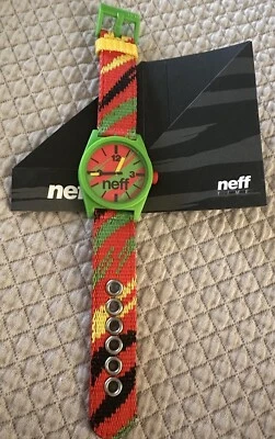 NUEVO SIN CAJA NUEVO Reloj Neff Time Daily Tejido Estampado Rasta Divertido y Colorido Resistente al Agua Foto 1 de 4