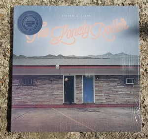 Steven A. Clarke - The Lonely Roller - 12" - 33rpm Blue Marbled Vinyl - 2015 - Bild 1 von 10