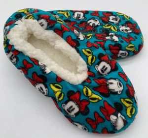 Disney Non-Slip Fleece Kids Size 9 slippers - Picture 1 of 3