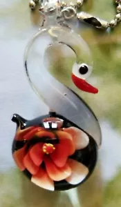 Murano Lampwork Glass Red & Black Swan Ceiling Fan Light Pull Ball chain - Picture 1 of 4