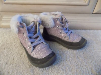 Botas de moda Osh Kosh B'Gosh para niñas pequeñas talla 9 Foto 1 de 3