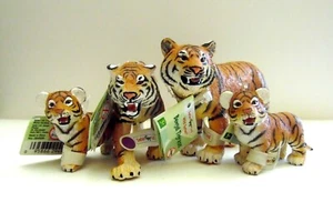 Wild Safari ( 5 ) Bengal Tiger Cubs NEW - Picture 1 of 8