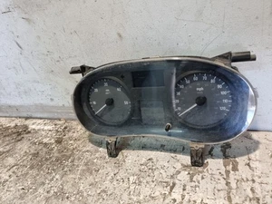 Vauxhall Vivaro Speedometer Instrument Cluster 2.0 Diesel 2010 OEM P8200283201 - Picture 1 of 15