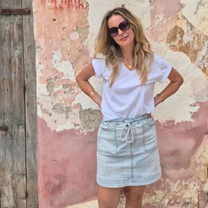 NEW LADIES WAKEE DENIM A LINE ABOVE KNEE LENGTH DENIM SKIRT - LIGHT BLUE S6-S18 - Picture 1 of 5