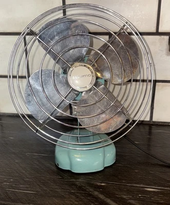 Vtg ESKIMO Bullet Back Desk Fan 9" Oscillating Aqua Blue--MINTY ESKIMO FAN- - Image 1 of 4