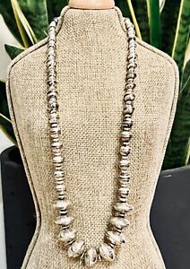 Pretty Graduated Sterling Silver Navajo Pearls Bench Bead Necklace