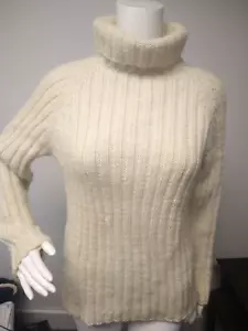VTG Handmade Wool Sweater Womens Medium Ivory Cable Knit Chunky Fisherman Smart - Picture 1 of 5