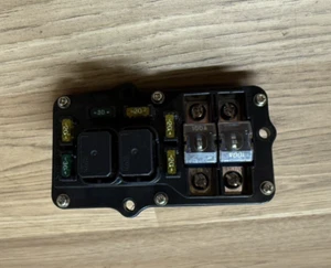 200 225 250 300 hp Yamaha VMAX Fuse Box 60V-82170-01-00 68F-82170-03-00 - Picture 1 of 6