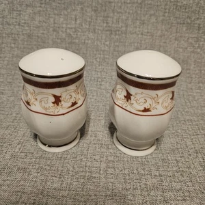 Vtg Floral Swirl Salt & Papper Shakers White w/ Gold & Red Trim 3’’ Tall - Picture 1 of 8