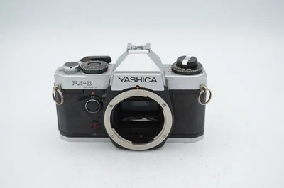 Cuerpo de cámara fotográfica manual de cuarzo Yashica FX-D de 35 mm (TAL CUAL - para piezas/reparación) Foto 1 de 4