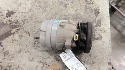 Compresor de aire acondicionado usado se adapta a: Buick Lesabre 2005 grado A Foto 1 de 4