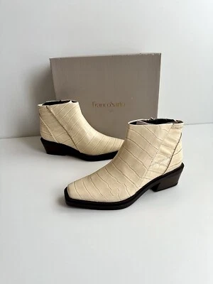✨New FRANCO SARTO Fina Faux Leather Croc Western Booties Cream Womens Size 7M - Image 1 of 4