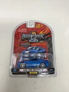 1 BADD RIDE '05 2005 Ford Mustang GT Red Die-cast 1/64 Series 2 1BR64-0619 - Picture 1 of 12