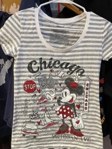 Disney Girls Chicago City Scene Size XS FAST FREE SHIP nwot - Picture 1 of 3