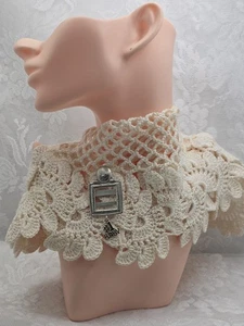 Spilla vintage JJ tono argento metallo #1 cornice bambino - Foto 1 di 8