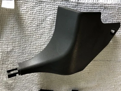 2011 Nissan Cube, Driver Frontal, Esquerda, Driver, Acabamento de Chão, 66901-1FAOA, OEM - Imagem 1 de 3