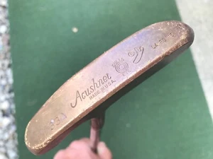 Acushnet BullsEye LA FEMME 33A Flange Putter 33 inch with Original Grip - Picture 1 of 11