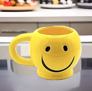 Taza de café Yellow Smile Happy Face 8 oz. Cerámica 2007 retro retro nuevo - Imagen 1 de 8