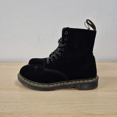 Dr Martens 1460 Pascal Black Soft Crushed Velvet Ankle Boots Size Uk 7 Eu 41 - Image 1 of 4