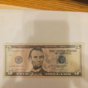((STAR - 6 DIGIT)) $5 2017 ((CHOICE/ GEM)) FANCY SERIAL # (3rd of 3 consecutive) - Picture 1 of 2