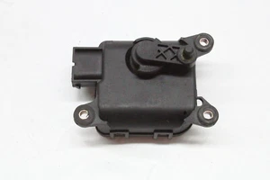 2002 AUDI A6 FLAP SERVO CONTROL 4B1 820 511 L OEM 98 99 00 01 02 03 04 - Picture 1 of 5