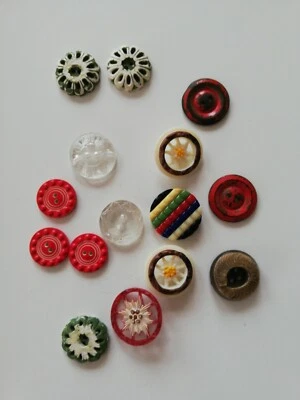 Knopf/Kurzwaren/Trachten Knöpfe  bunt gemischt, 15 Stück, teilweise Vintage  - Bild 1 von 4