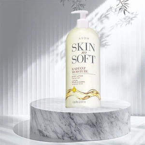 Loción corporal Avon Skin So Soft Radiant Moisture 33,8 onzas líquidas tamaño extra - Imagen 1 de 6