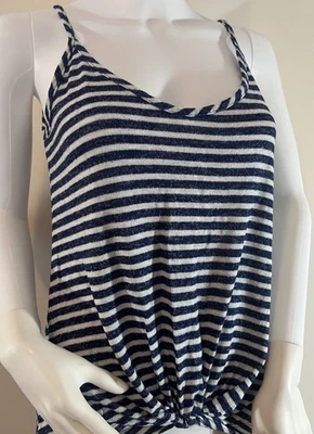 Suéter a Rayas SO Cami Azul Marino y Blanco Cintura Anudada Suave Talla M Foto 1 de 4