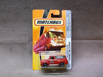 Camión de reparto Ford F-100 1955 rojo Matchbox 2009 #47 panel autopartes furgoneta de taller Foto 1 de 3