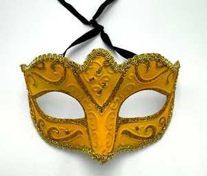 Venetian Eye Masquerade Mask Gold Color Butterfly Unisex Costume Party Accessory - Picture 1 of 6