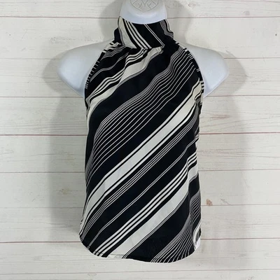 Camiseta sin mangas de colección Xhilaration para mujer con cuello halter talla mediana negra a rayas poliéster Foto 1 de 4