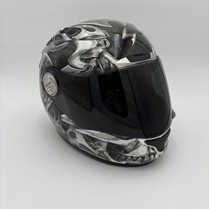 Scorpion EXO 1100 Motorcycle Helmet Dot EXO-1100 Medium Silver Scull Print - Picture 1 of 15