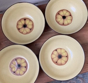 Set ciotole vintage metà secolo Noritake Safari folkstone gres ciotole margherita - Foto 1 di 10