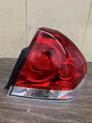 2006 2007 2008 2009 2010 2011 2012 CHEVROLET IMPALA пассажирский задний фонарь OEM - Изображение 1 из 4