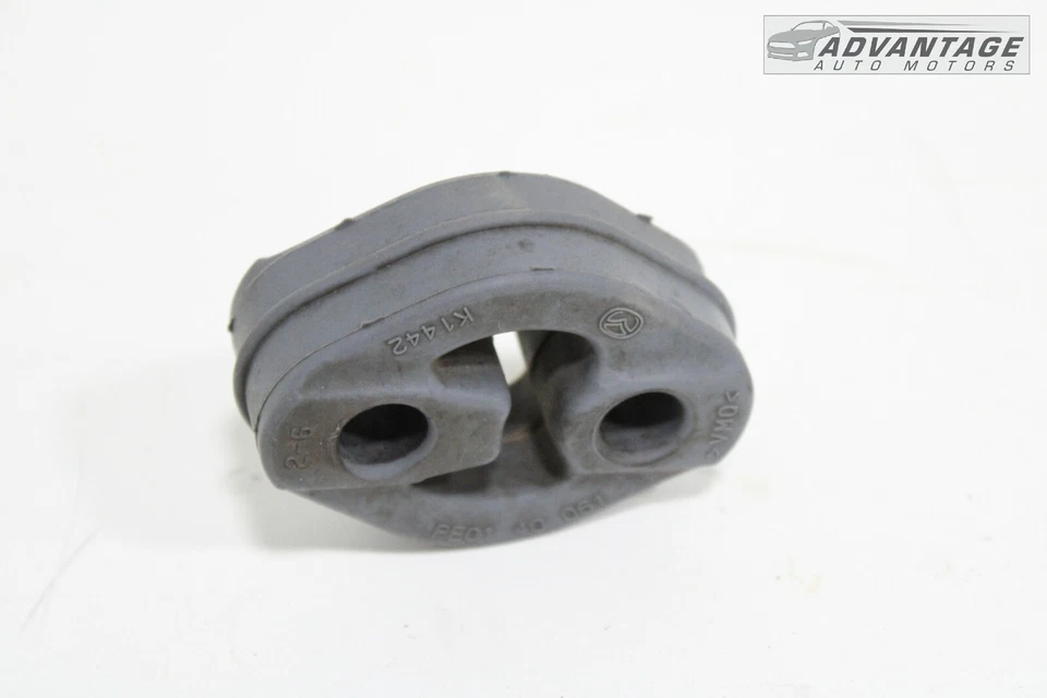 2014-2018 MAZDA 3 ВЫХЛОПНОЙ МАНИФФОЛЬД КОНВЕРТЕР ТРУБЫ ИЗОЛЯТОР ВЕШАЛКА РЕЗИНОВЫЙ OEM - Изображение 1 из 4