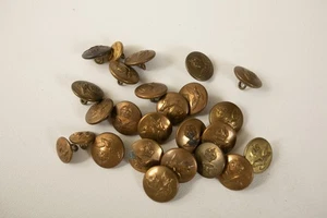RCAF Canadian Air Command Shank Button Lot (P3L-33/JSF6) 22x 7/8" 3 x 5/8" - Picture 1 of 10