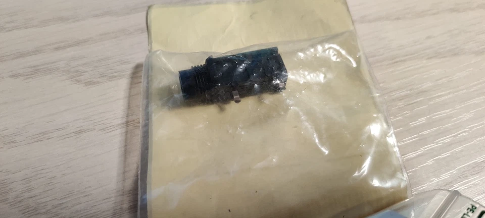 YAMAHA Tyros 4 Prise De Sortie L/R - Photo 1/1