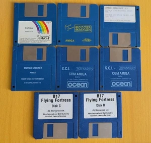 Job lot of Amiga Floppy Disk Games Soccer Manager, Amos Cricket, World Cricket - Afbeelding 1 van 9