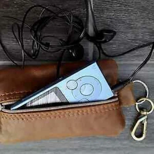 MP3 music player Case Holder Leather zipped wallet for MP3 UK 14 Sold - Image 1 of 4