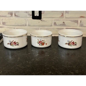 Worcester Oven China  Floral Gold Trim Set of 3 Fine Ovenware - Picture 1 of 6