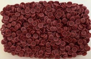 Buttons 11mm 18L Dark Berry Russet Red Brown 4 Hole Matt Shirt Small (Z152) - Picture 1 of 24