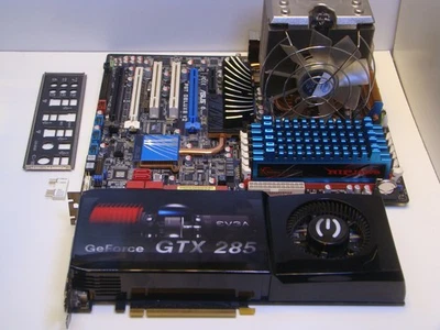 ASUS P6T Deluxe V2 Intel Core i7 920 - 2,66 GHz + 12 GB RAM + pacchetto Graka Nvidia - Immagine 1 di 4