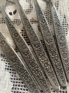 Vintage Interpur JARDINERA Flower Flatware 4 DINNER 1 Salad Forks Set Japan LOT - Picture 1 of 4